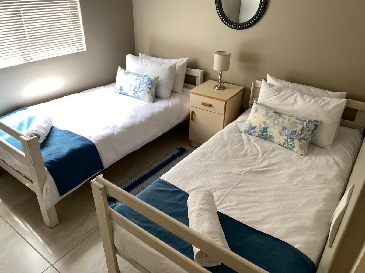 Sunset Heights Apartment Langebaan Luaran gambar